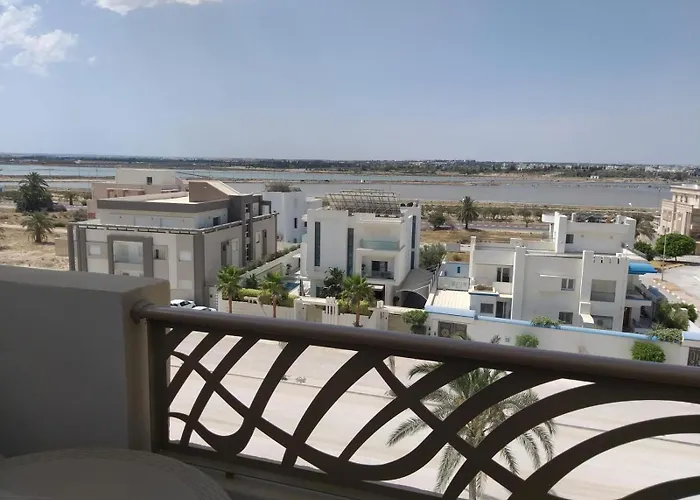 Folla Monastir Palm Lake Resort
